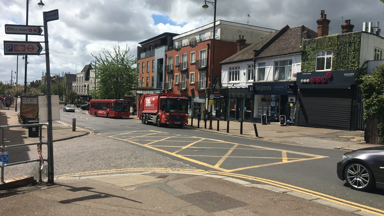 Station Road shops and cafes